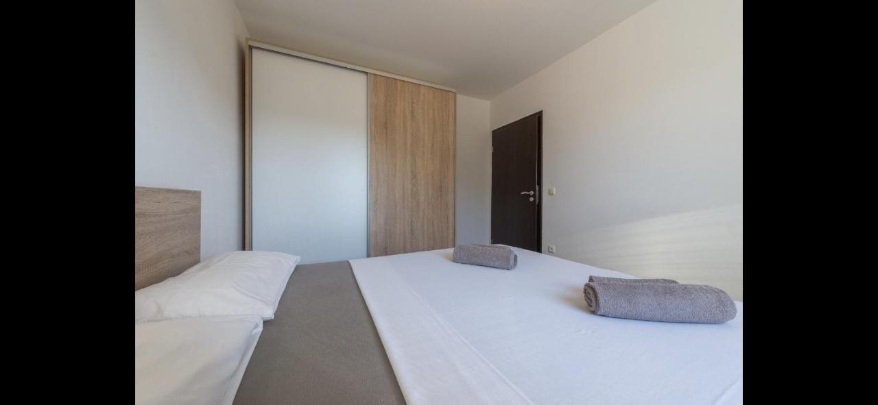 Aurum Luxury Apartments Вир Екстер'єр фото