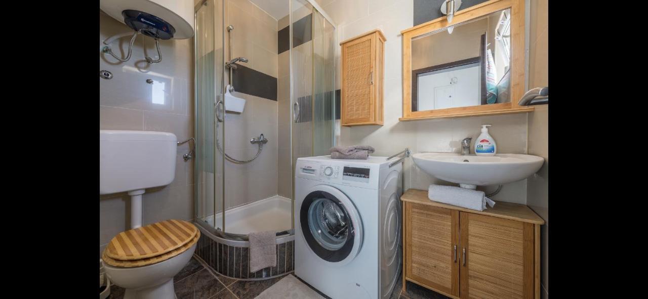Aurum Luxury Apartments Вир Екстер'єр фото